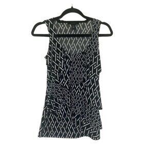 White House Black Market LIKE NEW geometric ruffle layered black/white tank XXS